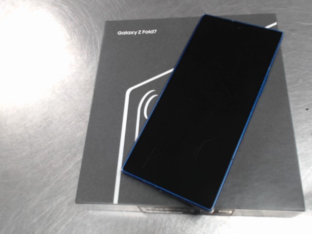 Samsung fold 7 + boite
