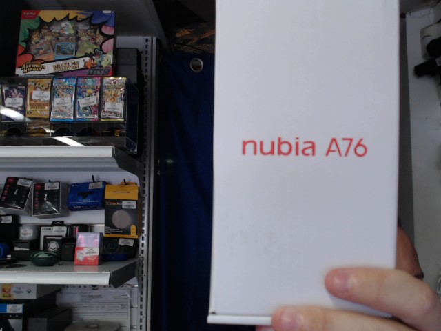 Telephone nubia dans boite