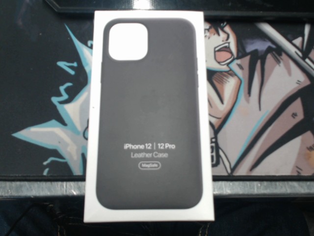 Apple iphone 12/12 pro leather case