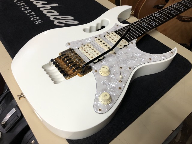 Guitare electrique japan