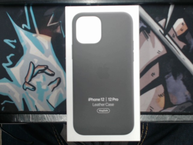 Apple iphone 12/12 pro leather case