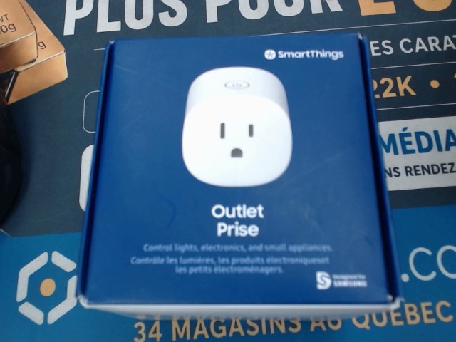 Outlet smart things
