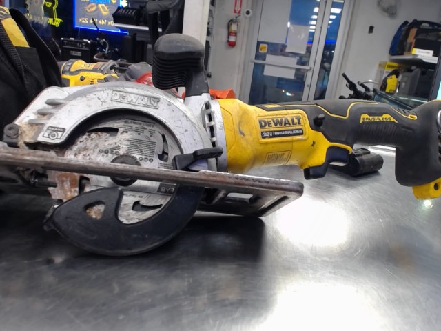 Scie circulaire dewalt