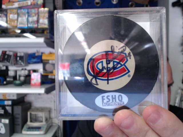 Fshq authentic rondelle beliveau sign�e