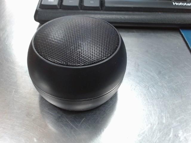 Speaker bluetooth