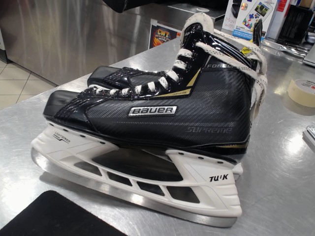 Patin noir et jaune