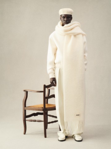 Jacquemus scraf carro of white new