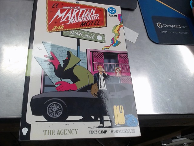 Absolute martian manhunter the agency