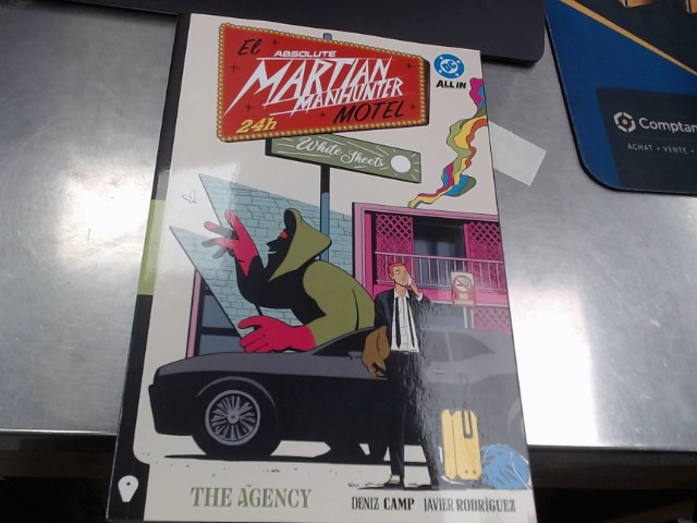 Absolute martian manhunter the agency
