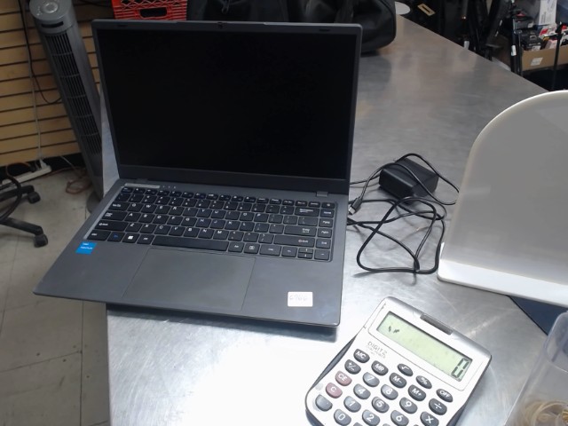 Portable av chargeur code 6966