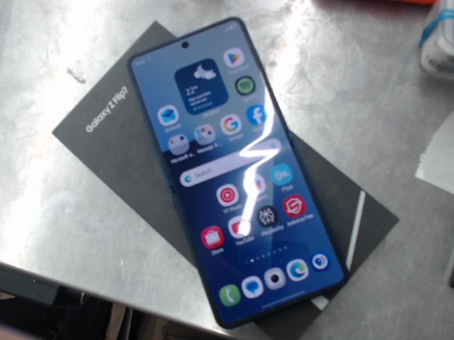 Samsung galaxy z flip 7
