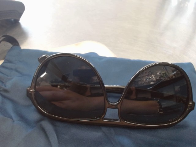 Hugo boss aviator glasses