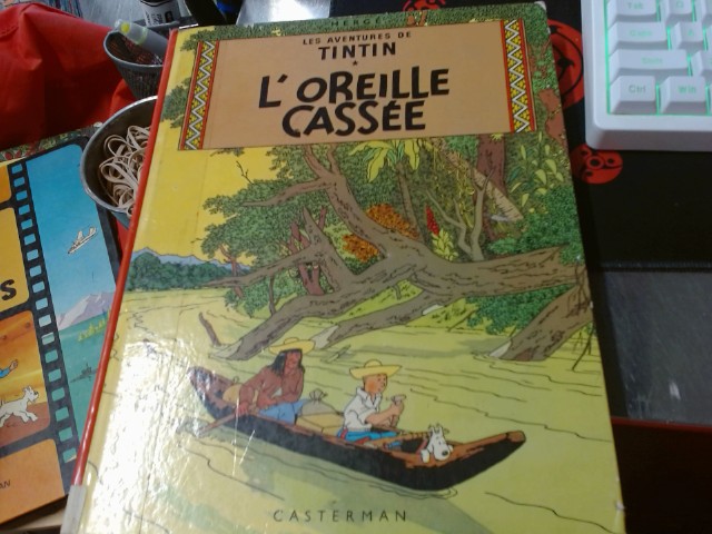 Tintin loreille cassee