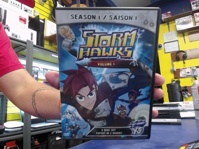 Storm hawks volume 1
