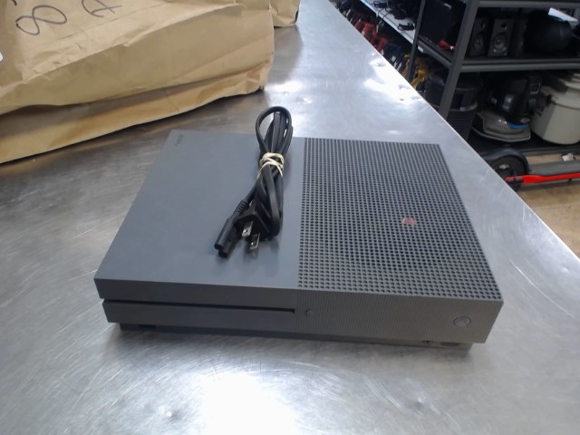 Xbox one s gear of war edition no man500