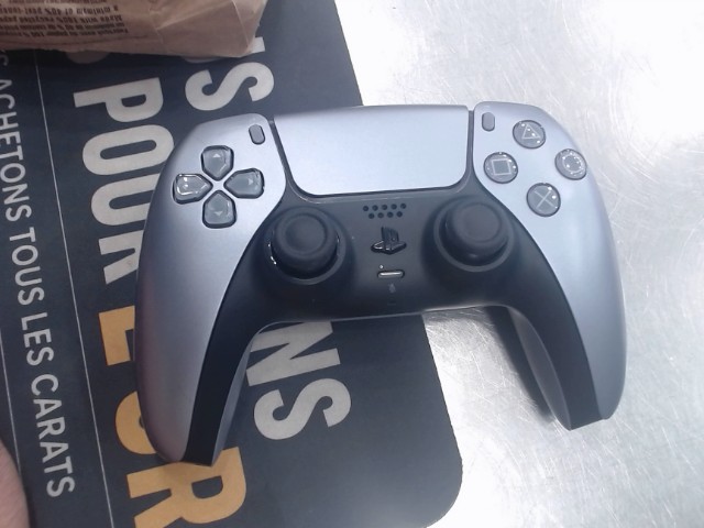 Manette ps5 grise