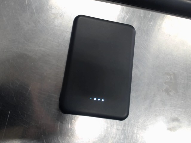 Battery externe a 2 prise