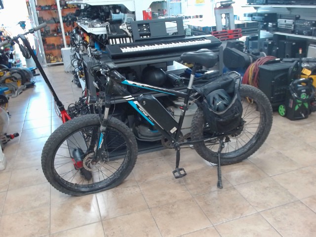 Velo electrique+batterie+chargeur+clef