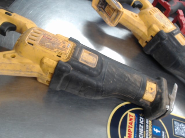Brushless dewalt dcs389