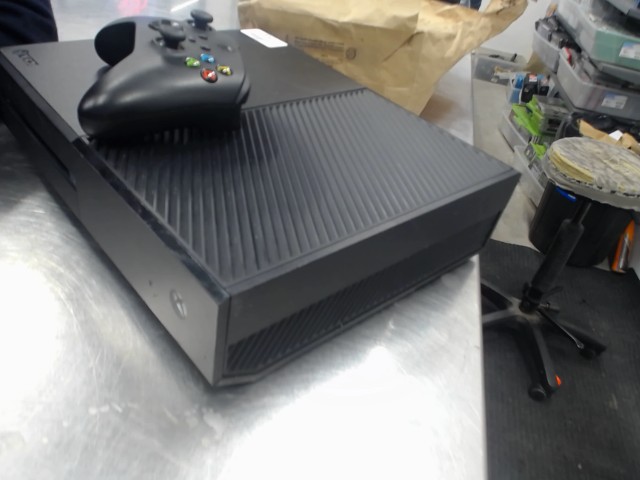 Xbox one + fils + manette