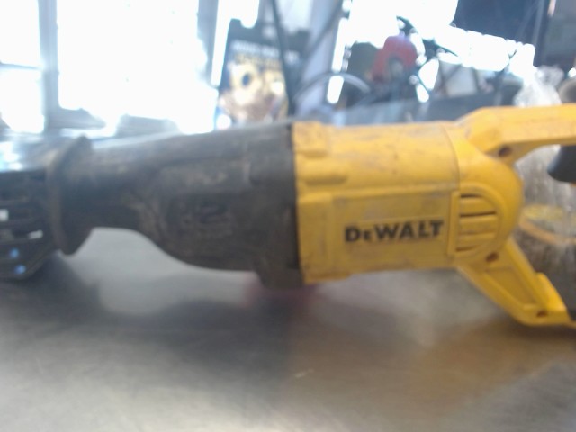 Outil dewalt