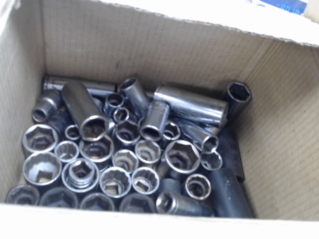 Lot de douille