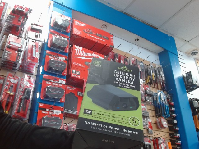 Cellular security camera