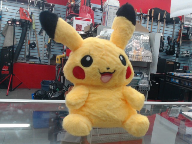 Peluche pokemon pikachu