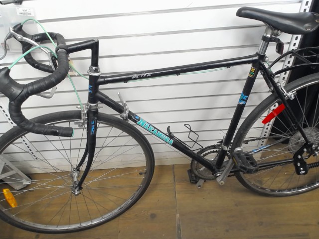 Velo de route vintage bonne condition