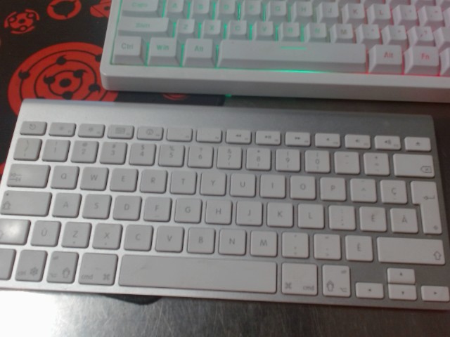 Clavier bluethoot apple