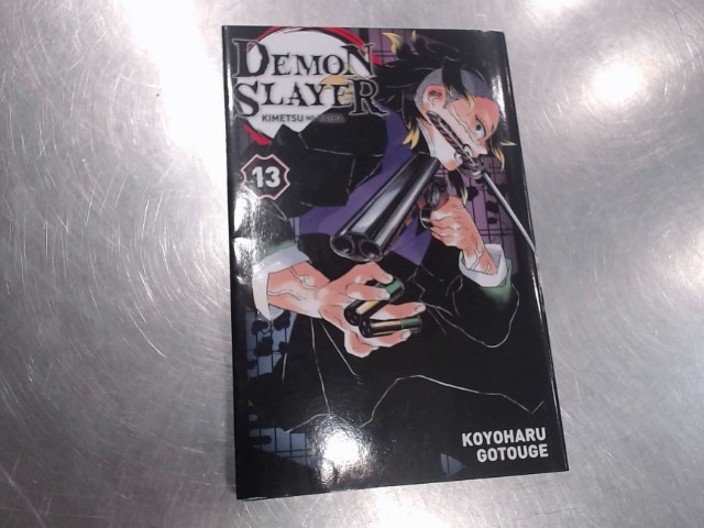 Demon slayer tome 13
