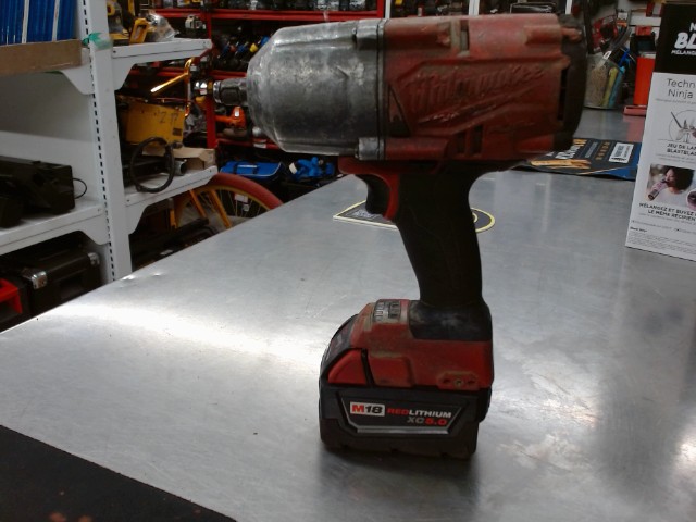 Impact 1/2 avec batterie 5ah milwaukee