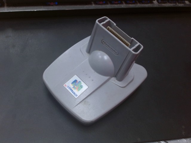 Nintendo 64 transfer pak