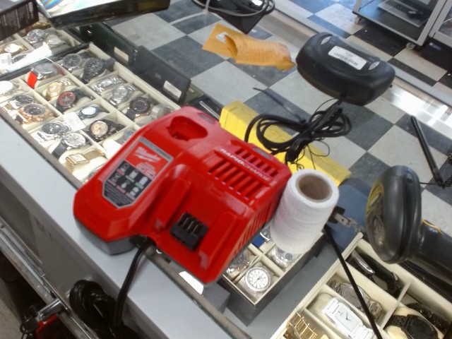 Fast charger m12 m18