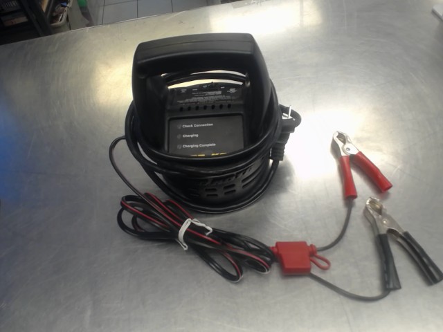 Singlebank portable marine battery charg