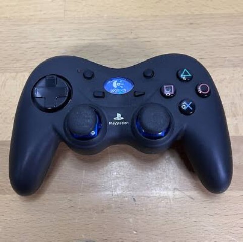 Manette logitech playstation