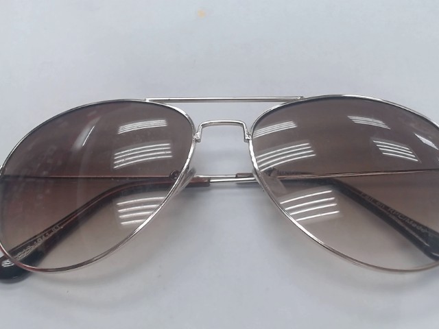 Lunette de soleil aviateur