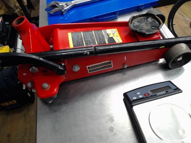 Jacks 3-1/2 tonne