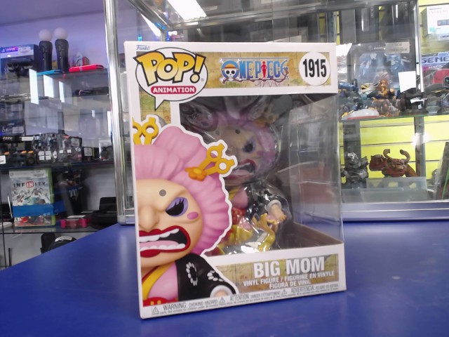One piece figurine big mom