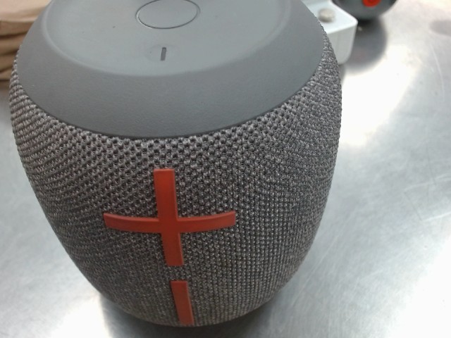Speaker bluetooth