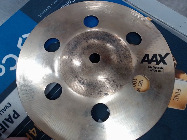 Cymbale 8