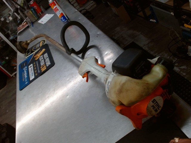 Weed eater stihl pas propre