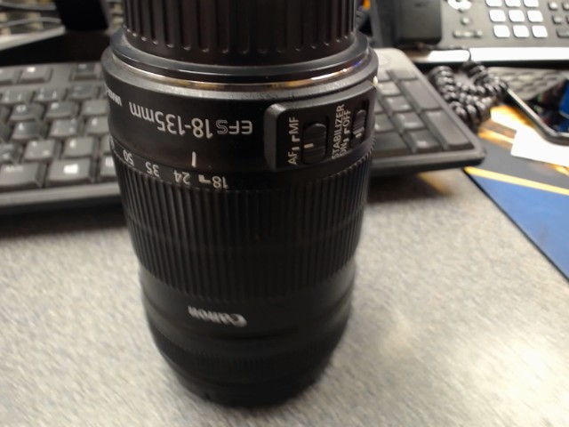 Canon lens de camera 18-135