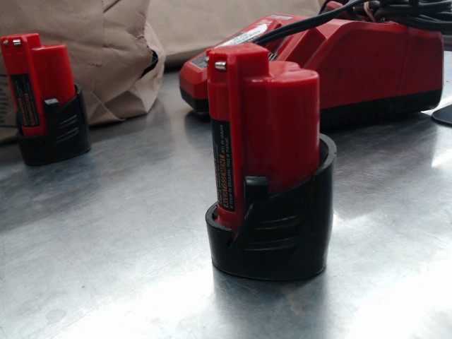 Batterie m12 2ah