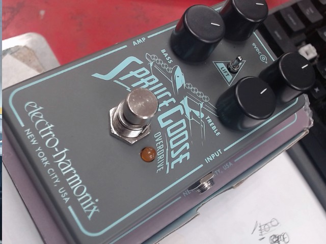 Pedal de guitare spruce goose in box