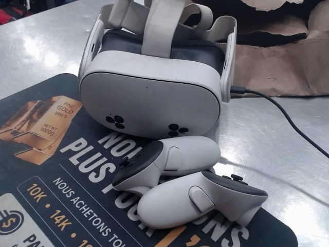 Casque vr meta quest 3s avec manettes