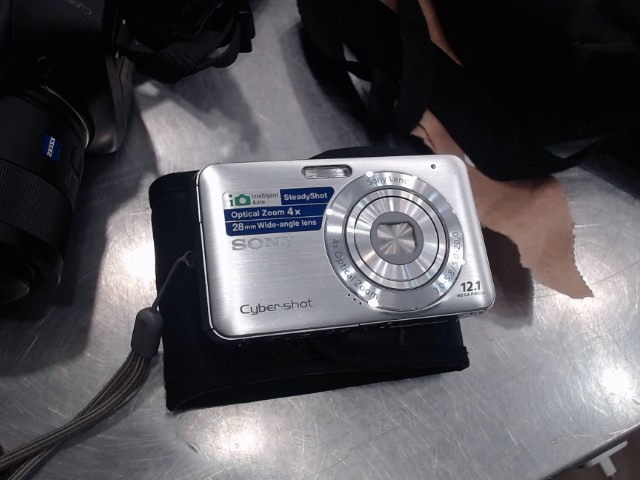 Camera sony avec petit ettuie