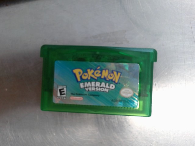 Pokemon emerald