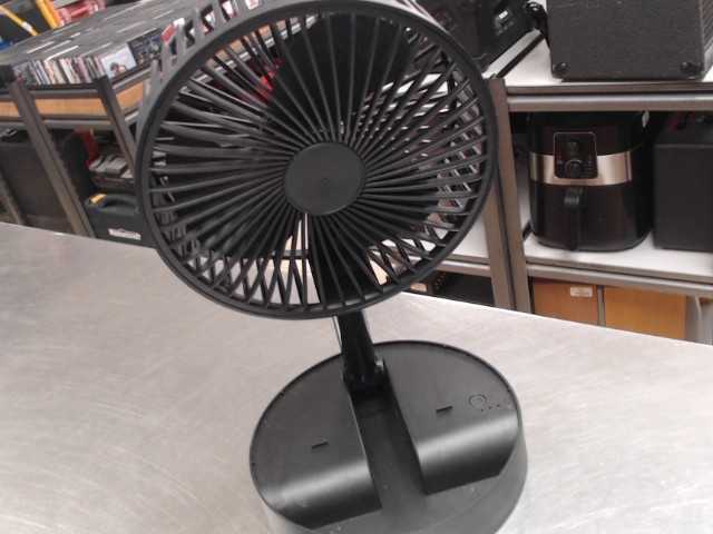 Ventilateur de bureau