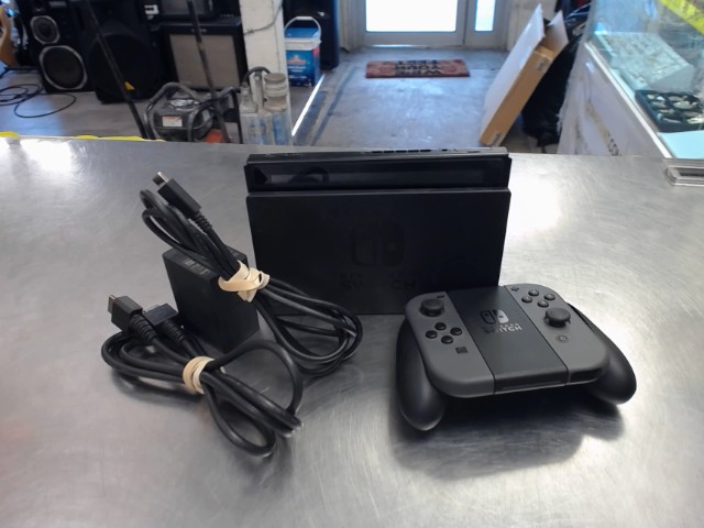 Switch +dock +fil+joycon